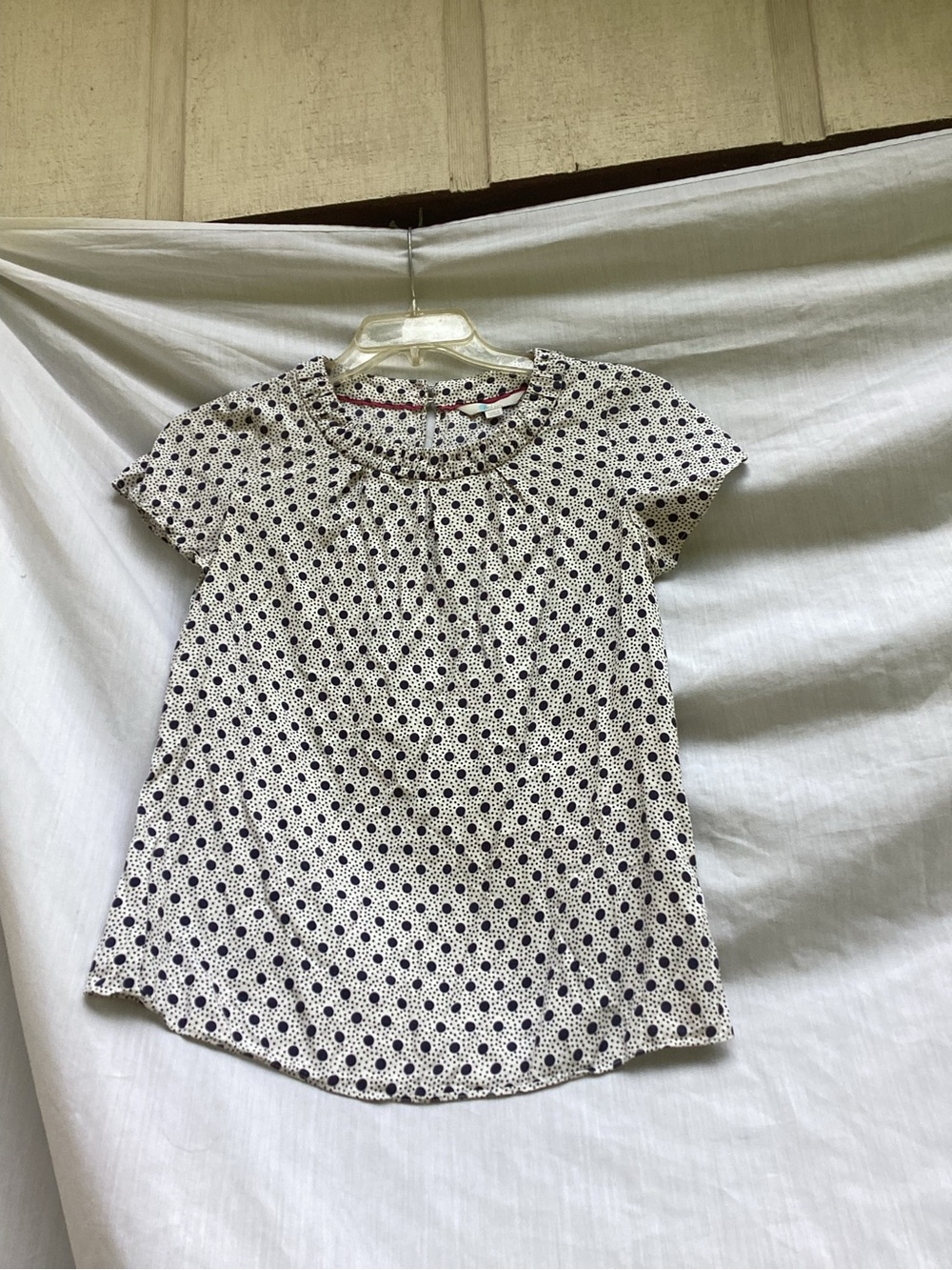 Boden off silk blend White Top with Navy Polka Dots, size 2
